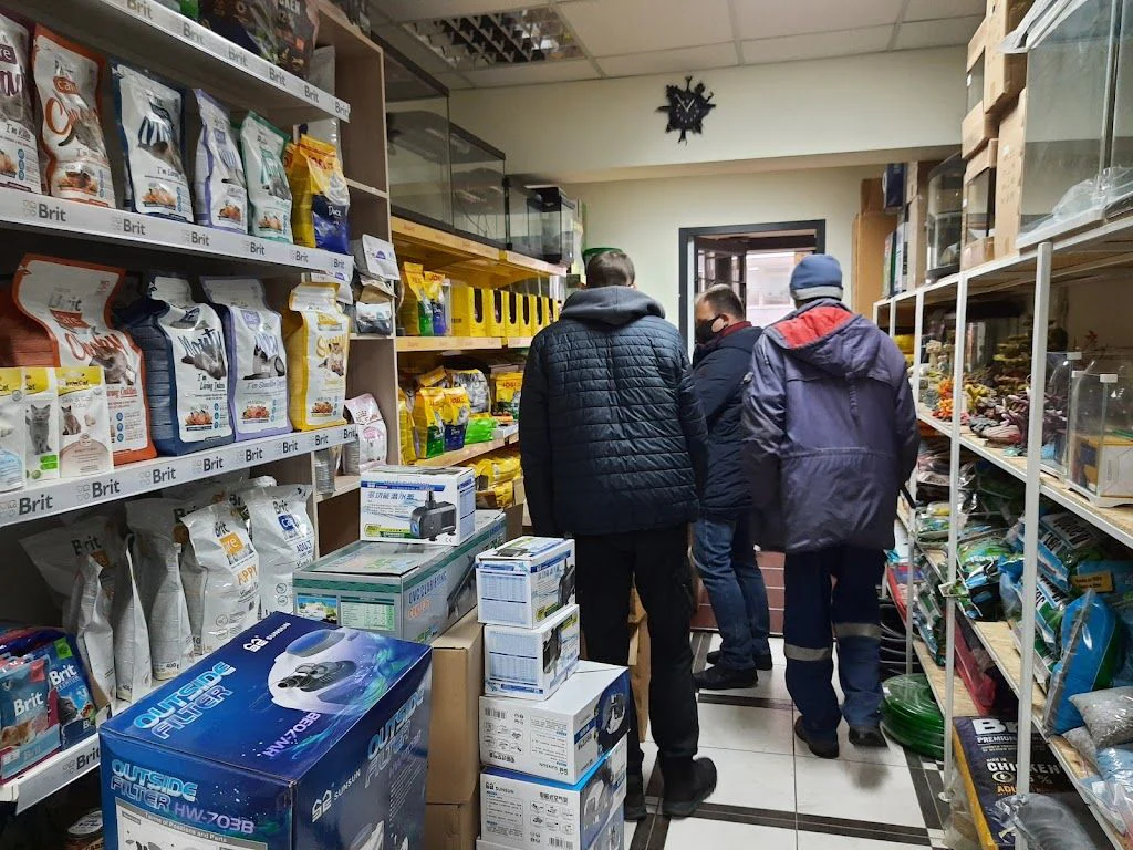 Магазин товарів для басейнів "Tetradon". Акваріуми "Sunsun" — фото 4